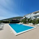 Zulim 1 Apartment *
