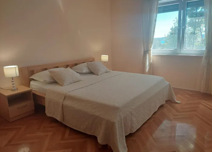 Zulim 1 公寓 特罗吉尔