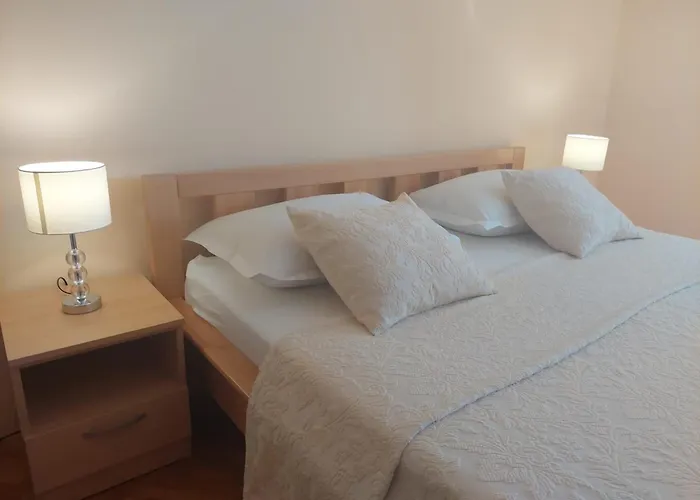 Zulim 1 特罗吉尔